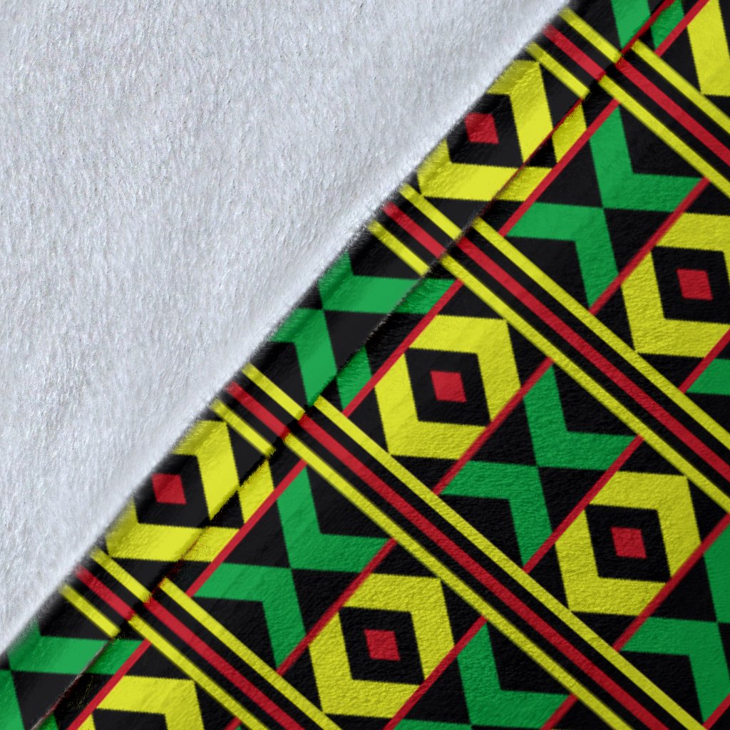 African Geometric Print Pattern Fleece Blanket