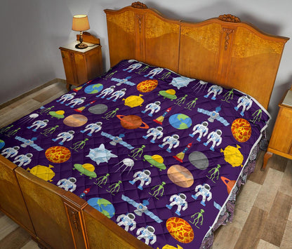 Alien Astronaut Planet Premium Quilt-JTAMIGO.COM