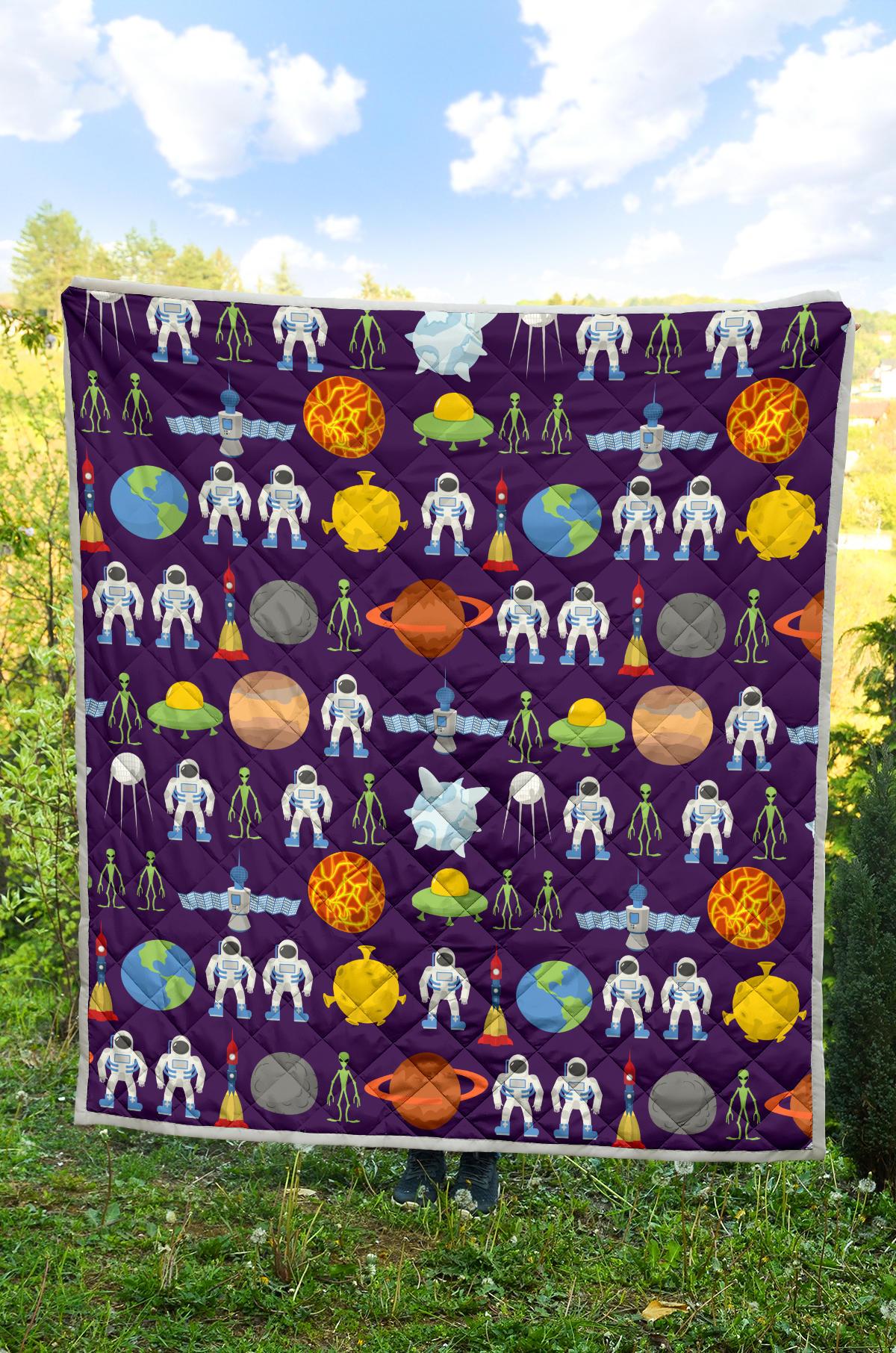 Alien Astronaut Planet Premium Quilt-JTAMIGO.COM