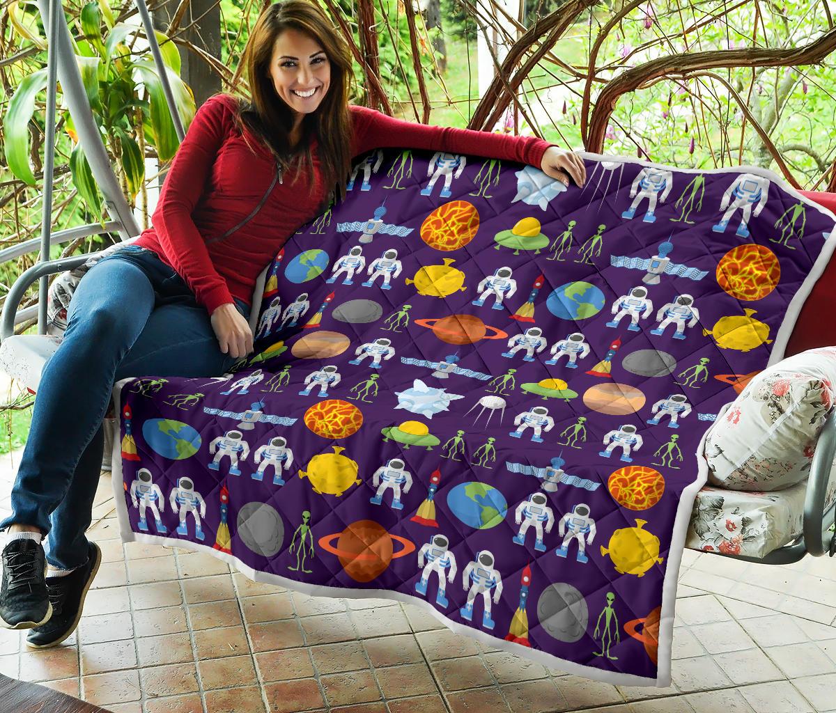 Alien Astronaut Planet Premium Quilt-JTAMIGO.COM