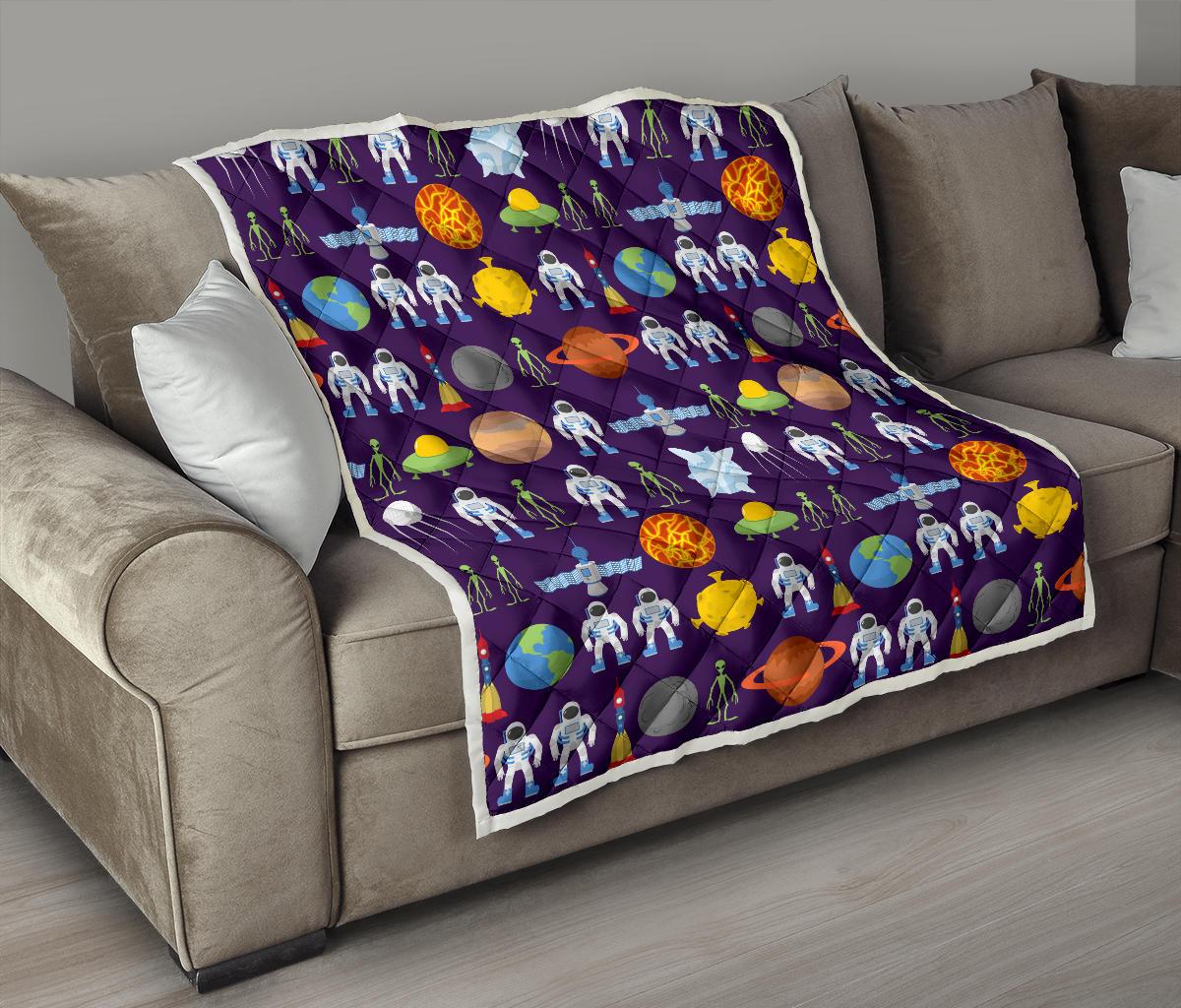 Alien Astronaut Planet Premium Quilt-JTAMIGO.COM