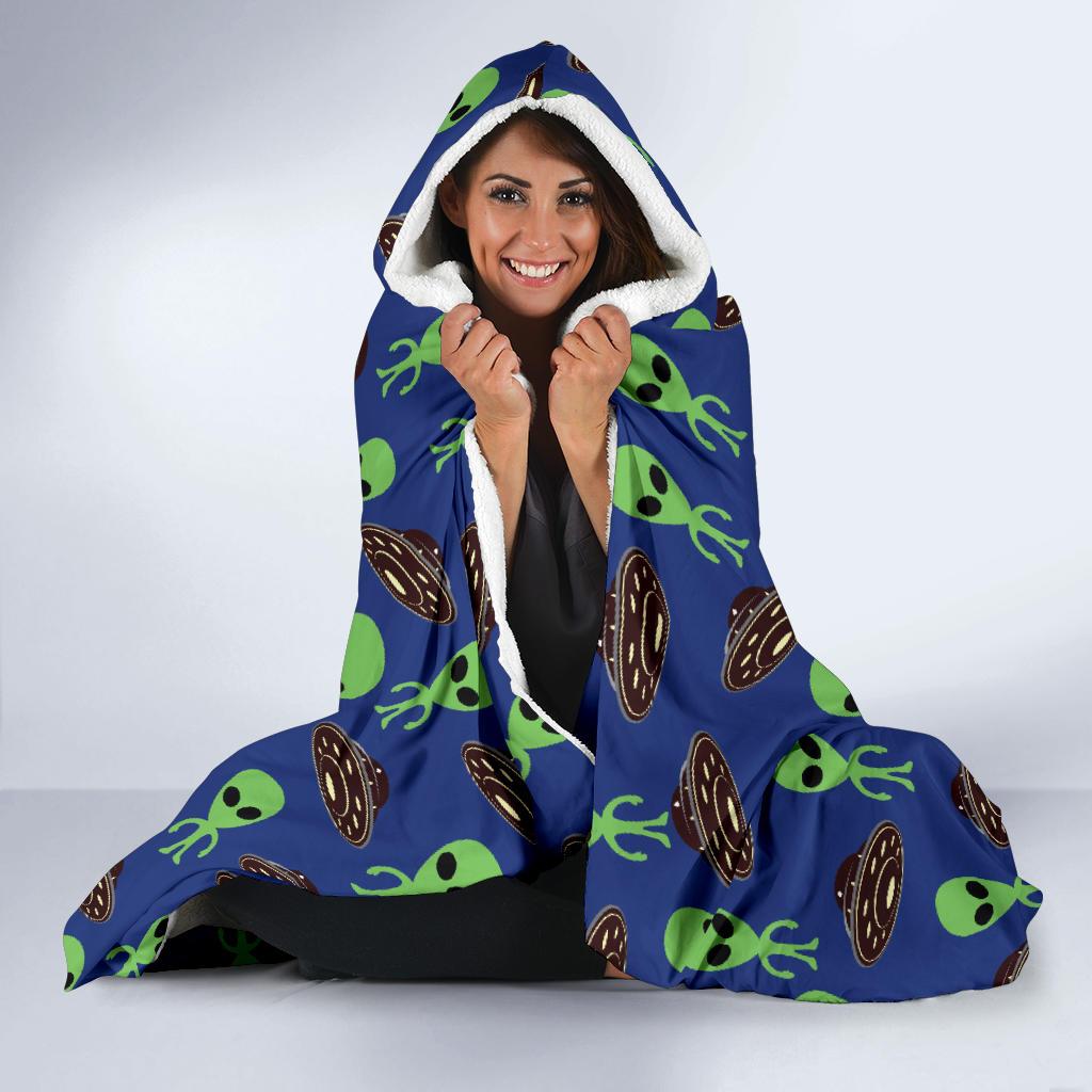 Alien Green UFO Pattern Hooded Blanket-JTAMIGO.COM