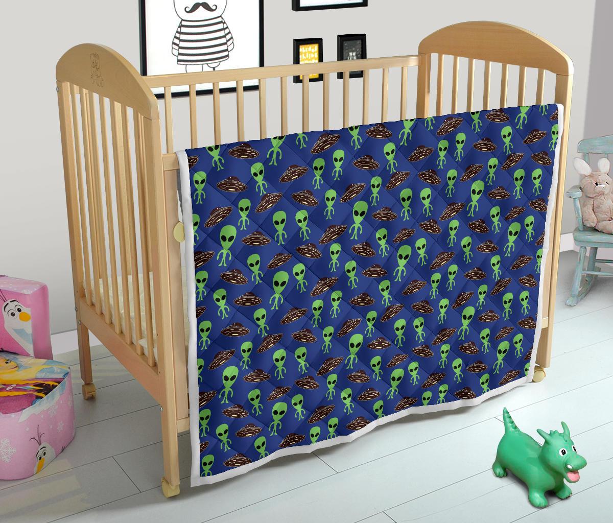 Alien Green UFO Pattern Premium Quilt-JTAMIGO.COM