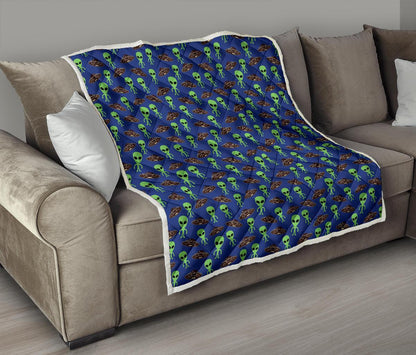 Alien Green UFO Pattern Premium Quilt-JTAMIGO.COM
