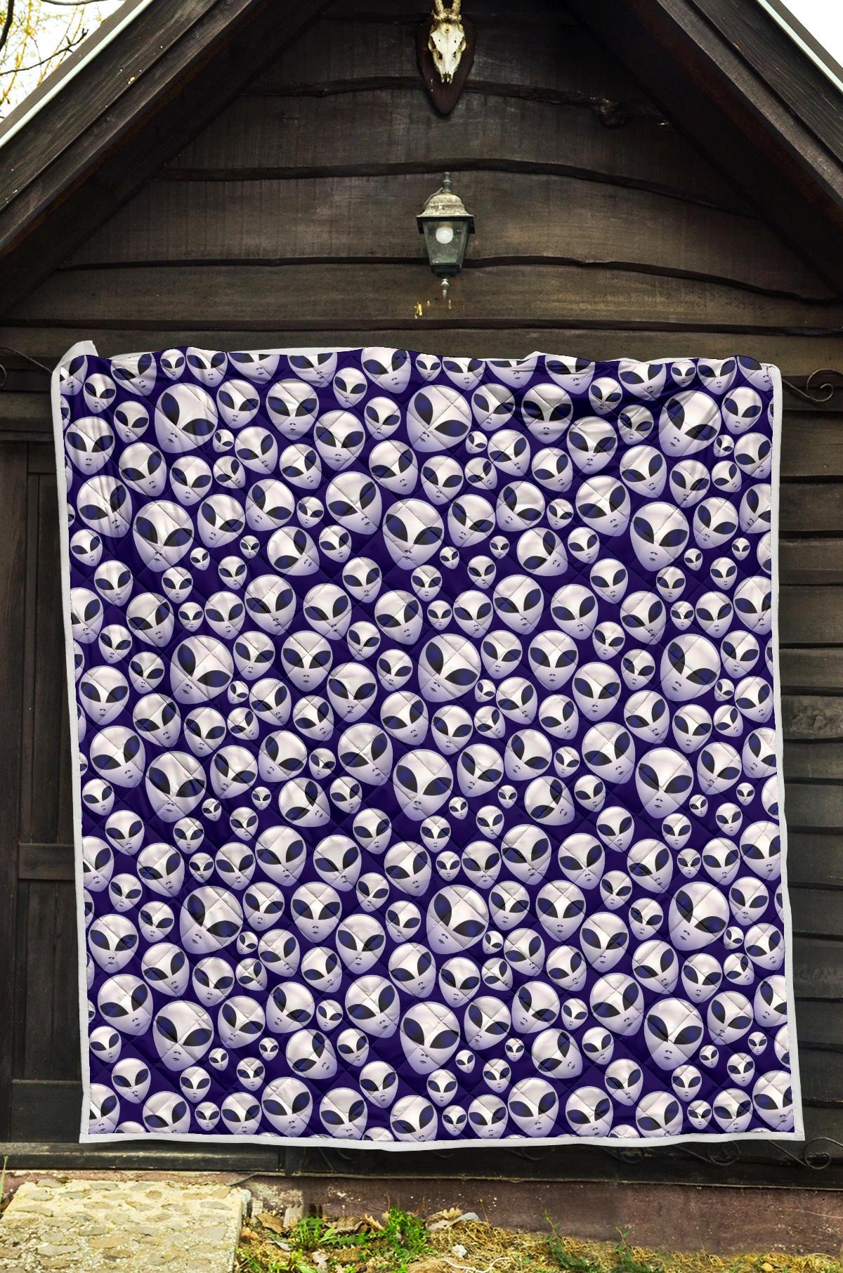 Alien Head Extraterrestrial Premium Quilt-JTAMIGO.COM