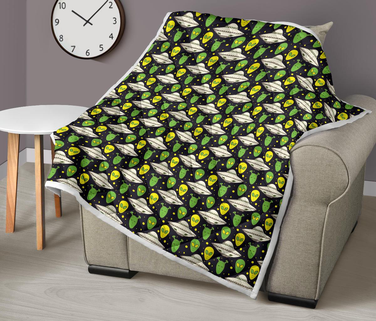 Alien UFO Pattern Premium Quilt-JTAMIGO.COM