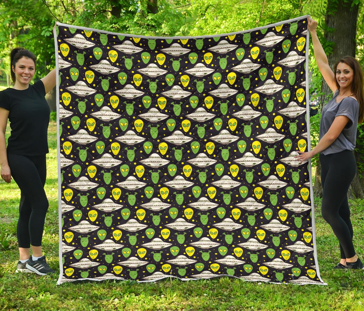 Alien UFO Pattern Premium Quilt-JTAMIGO.COM