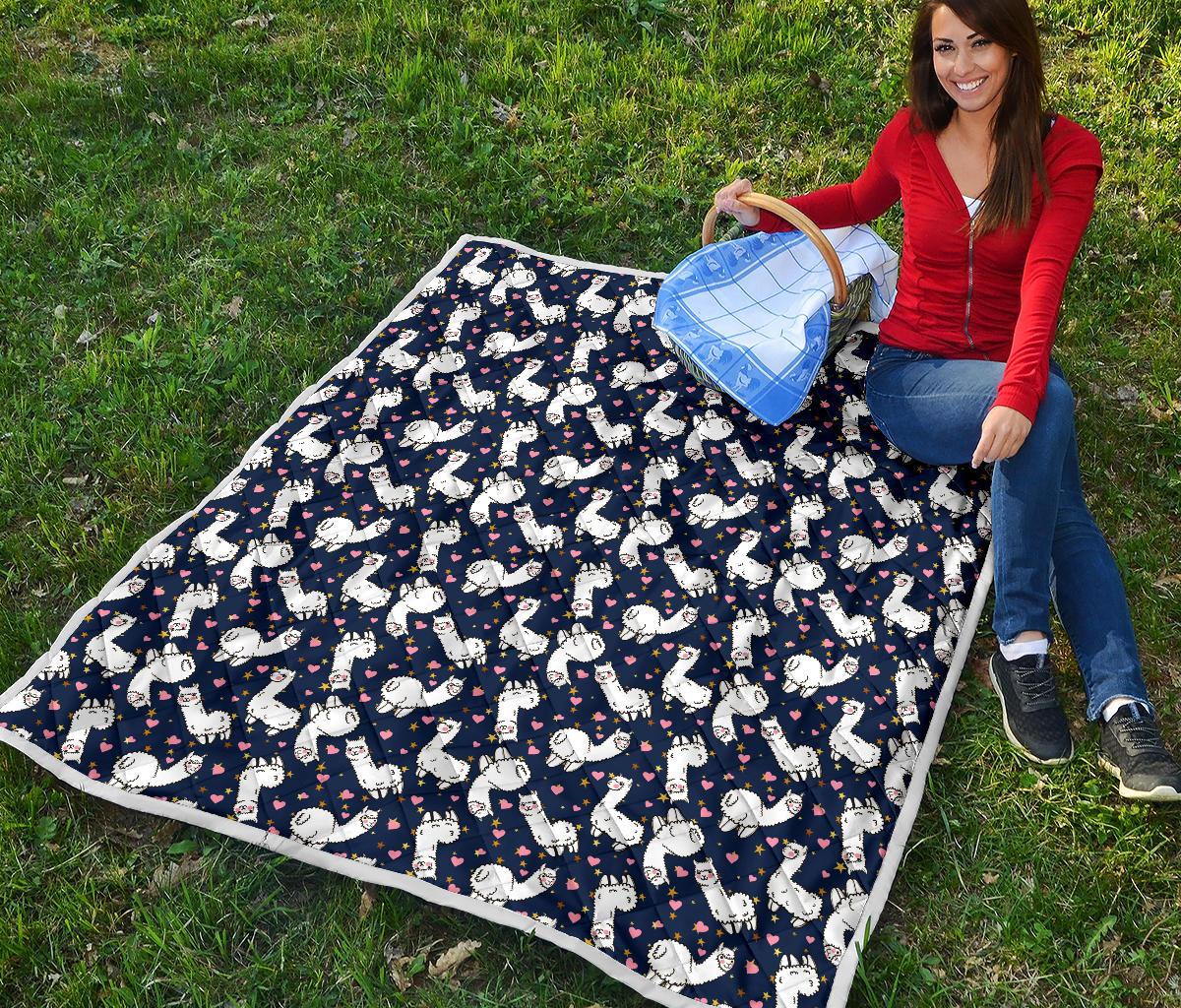 Alpaca Heart Star Design Themed Print Premium Quilt-JTAMIGO.COM