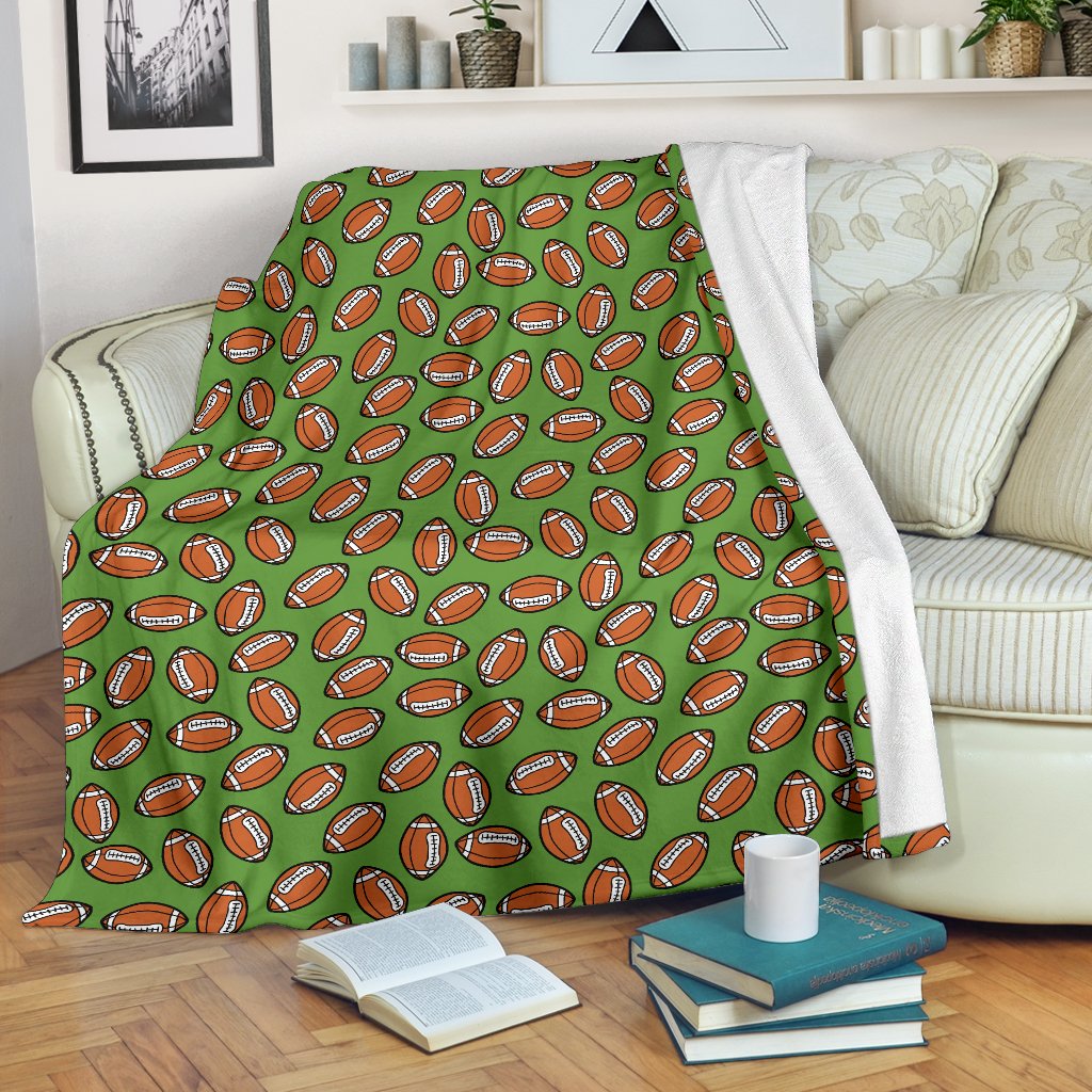 American Football On Green Design Fleece Blanket