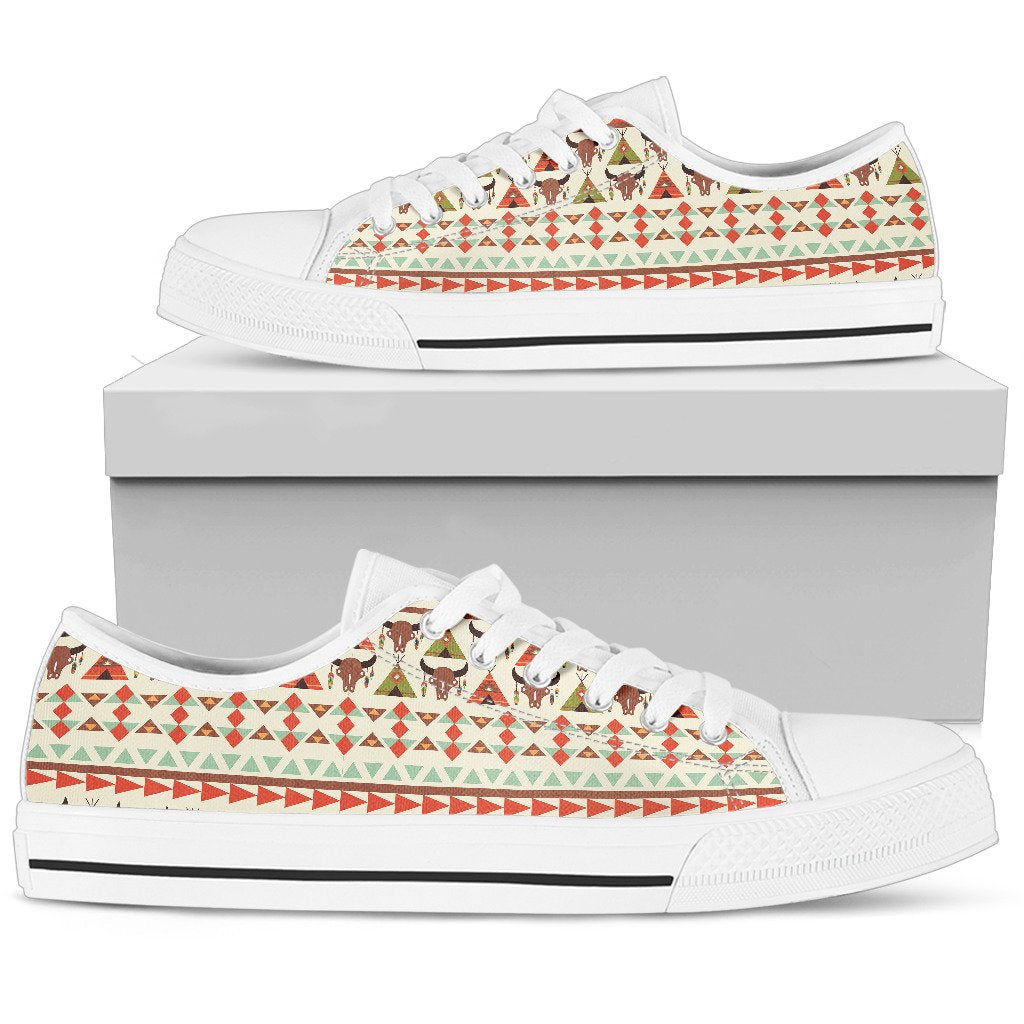 American indian Ethnic Pattern Women Low Top Shoes