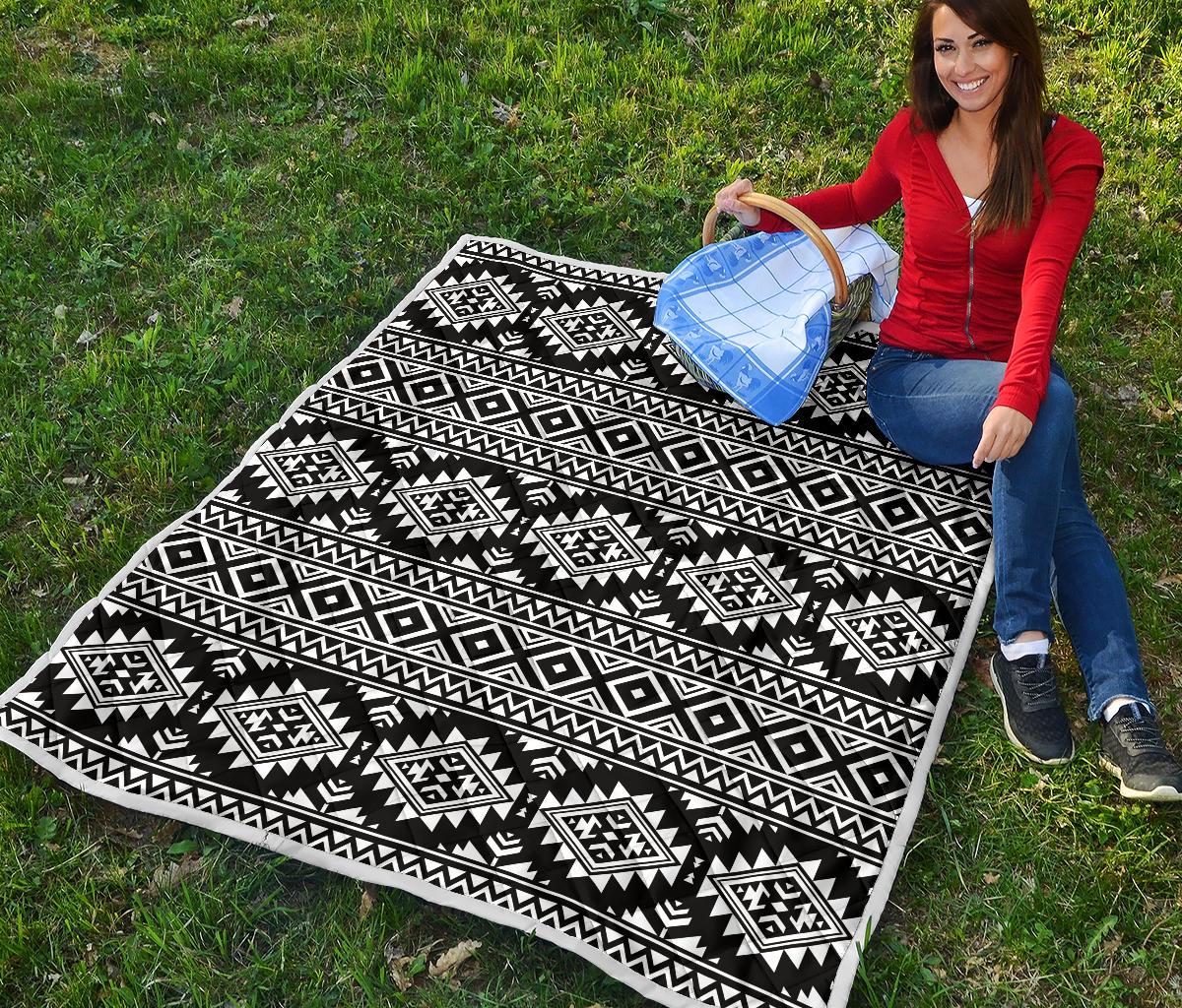 Aztec Black White Print Pattern Premium Quilt-JTAMIGO.COM