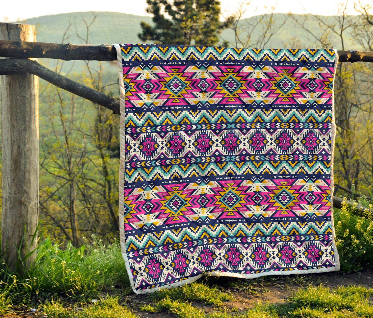 Aztec Pink Geometric Print Pattern Premium Quilt-JTAMIGO.COM