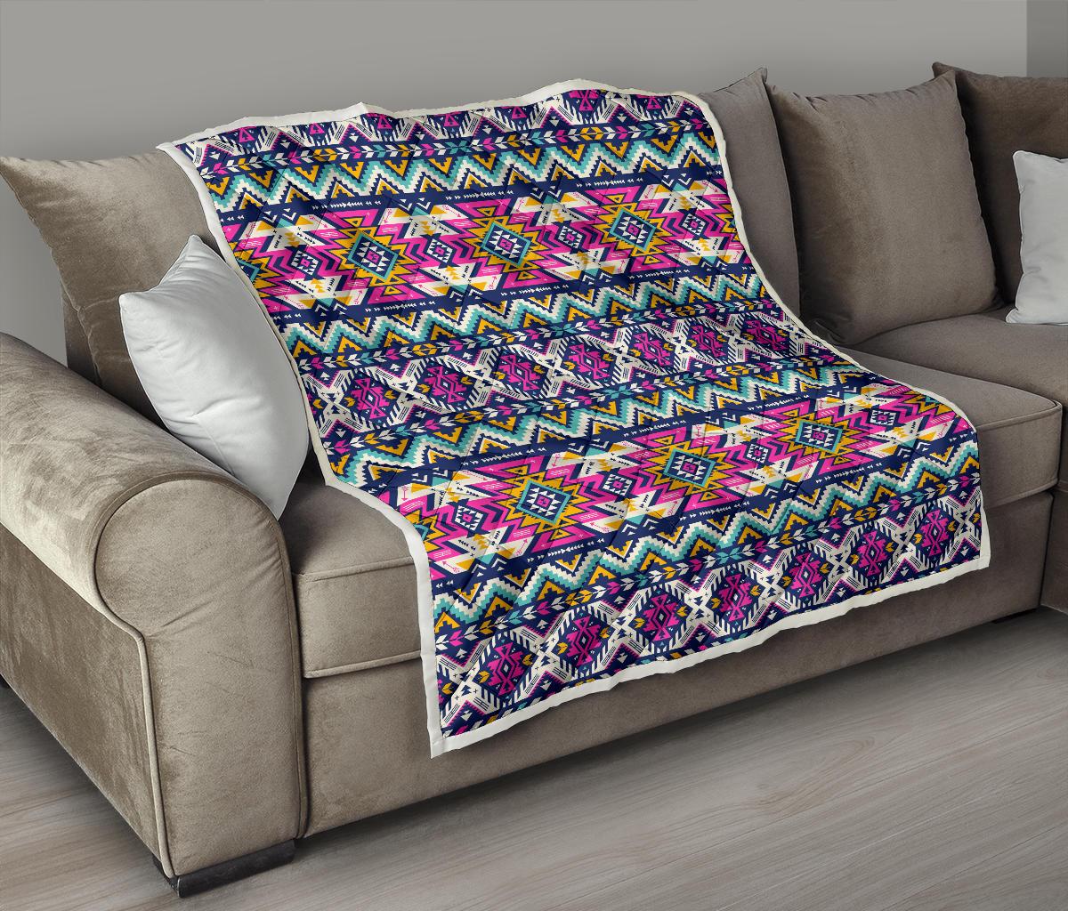 Aztec Pink Geometric Print Pattern Premium Quilt-JTAMIGO.COM