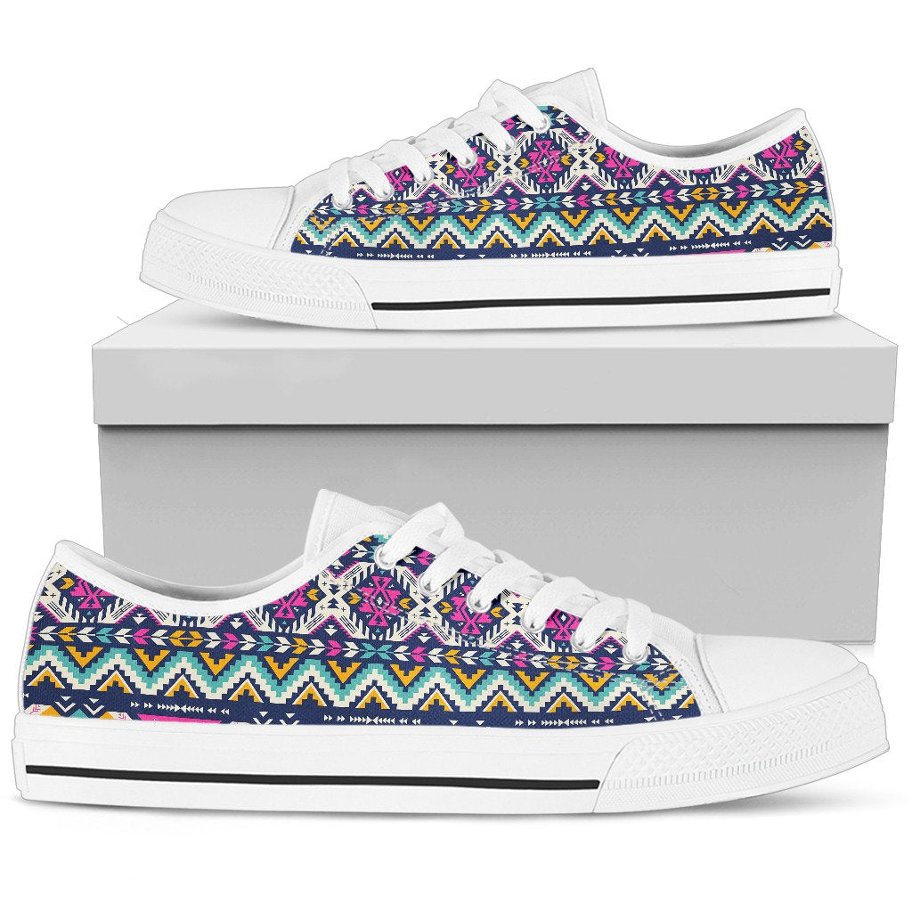 Aztec Pink Geometric Print Pattern Women Low Top Shoes