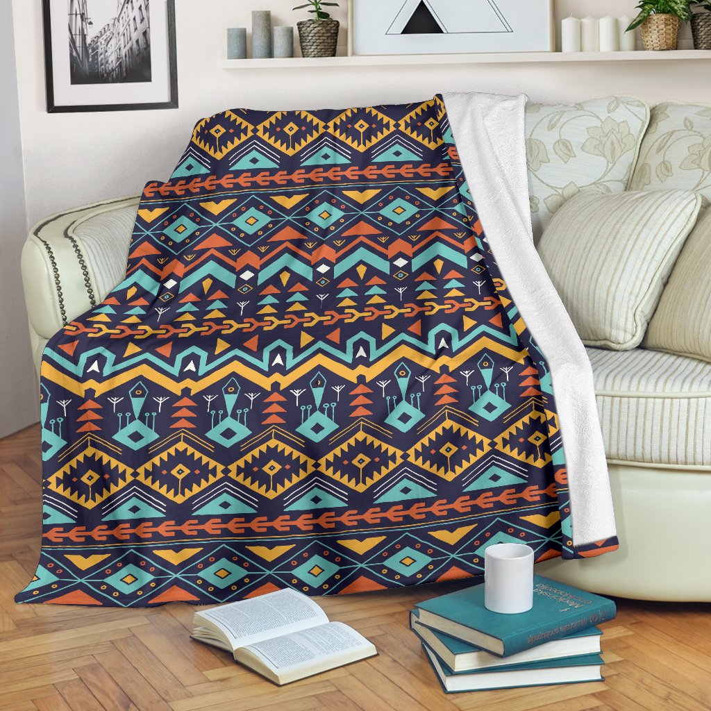 Aztec Style Print Pattern Fleece Blanket