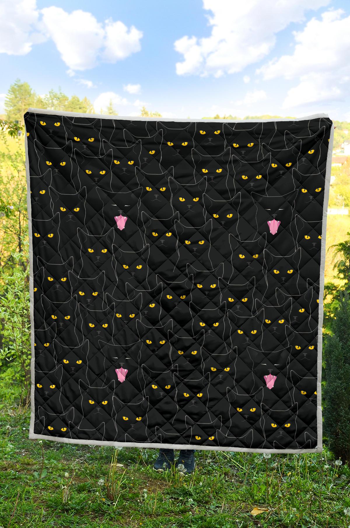 Black Cat Yellow Eyes Print Pattern Premium Quilt-JTAMIGO.COM