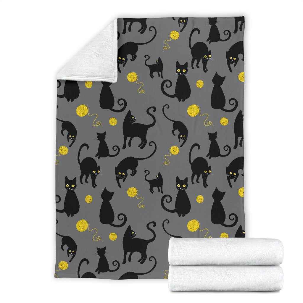 Black Cat Yellow Yarn Print Pattern Fleece Blanket