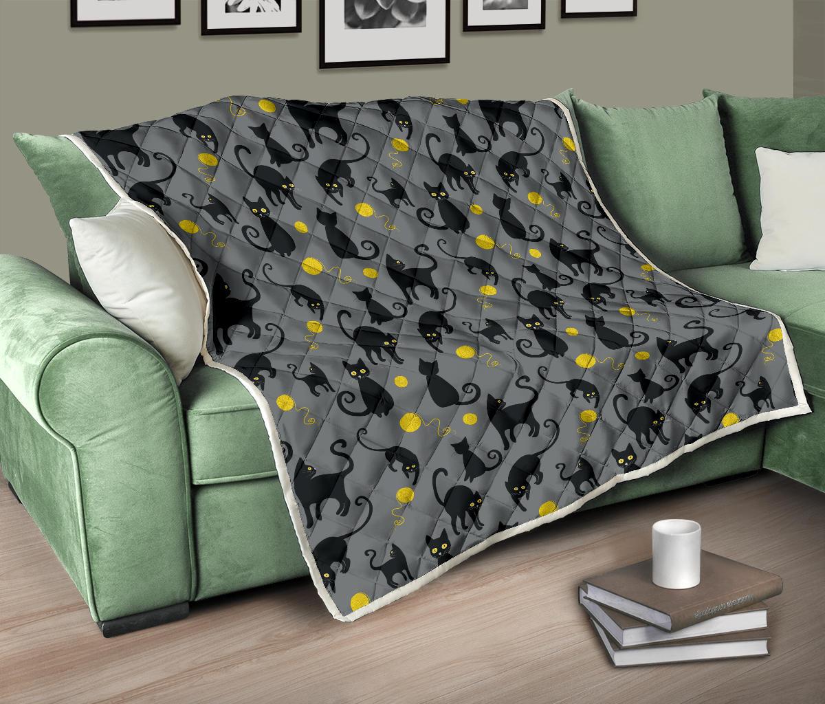Black Cat Yellow Yarn Print Pattern Premium Quilt-JTAMIGO.COM