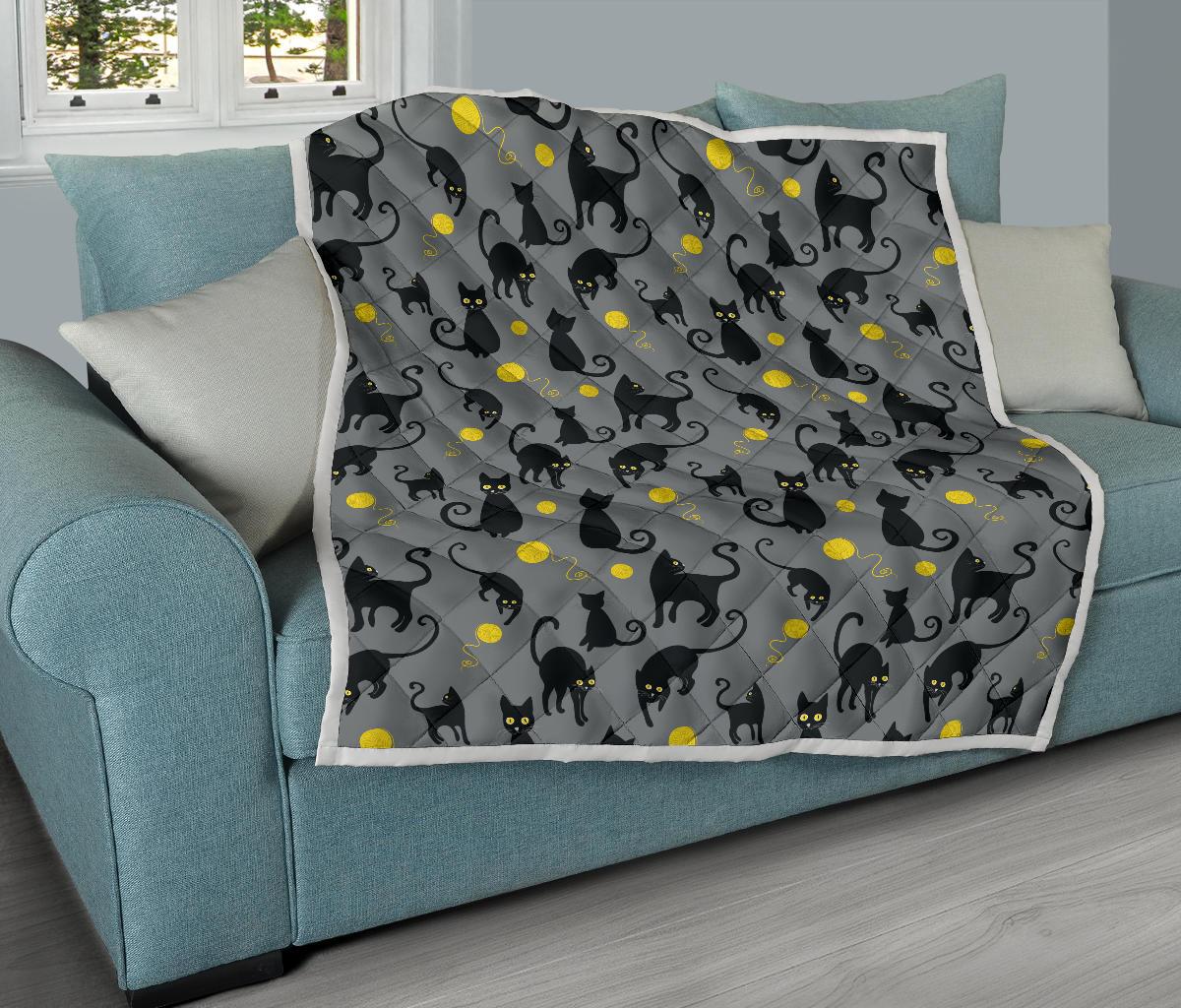 Black Cat Yellow Yarn Print Pattern Premium Quilt-JTAMIGO.COM