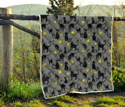 Black Cat Yellow Yarn Print Pattern Premium Quilt-JTAMIGO.COM