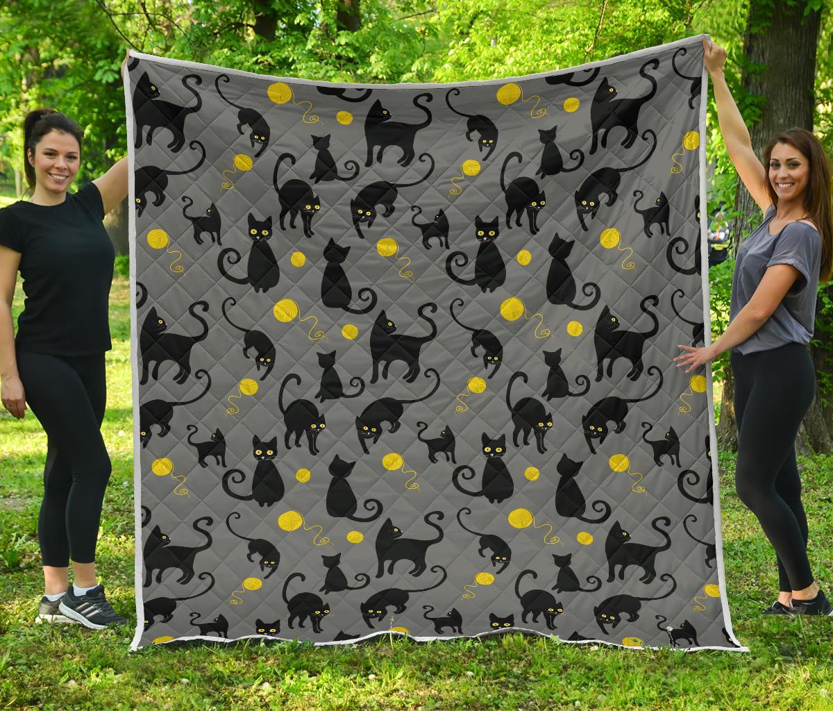 Black Cat Yellow Yarn Print Pattern Premium Quilt-JTAMIGO.COM