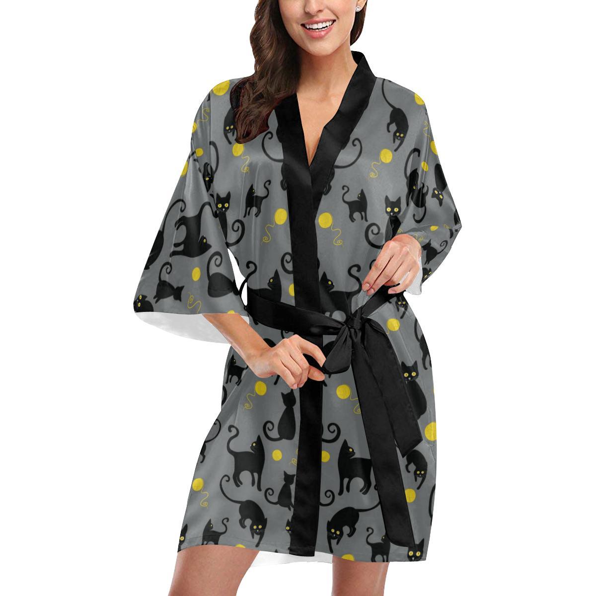 Black Cat Yellow Yarn Print Pattern Women Short Kimono Robe