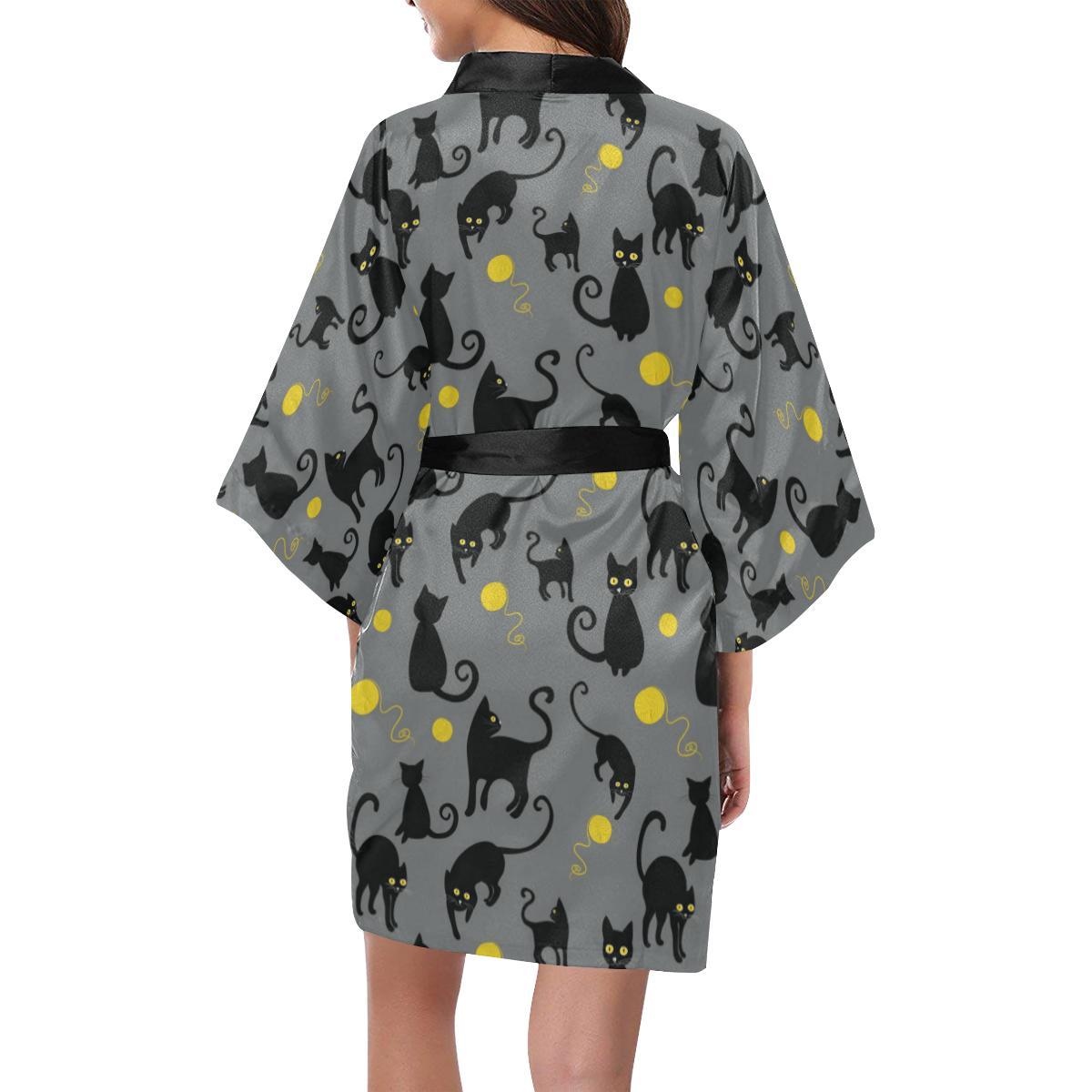 Black Cat Yellow Yarn Print Pattern Women Short Kimono Robe