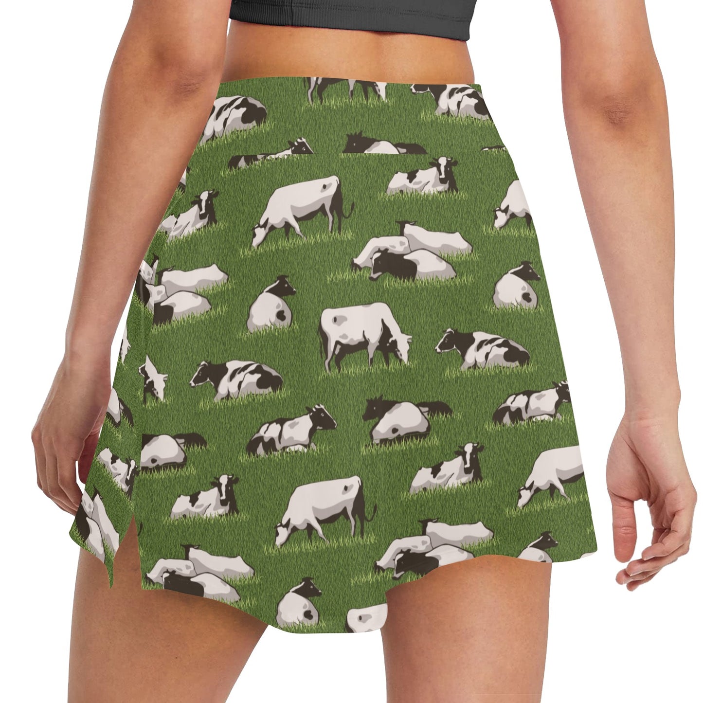 Cow on Grass Print Pattern 17" Golf & Pickleball Skort with Pockets