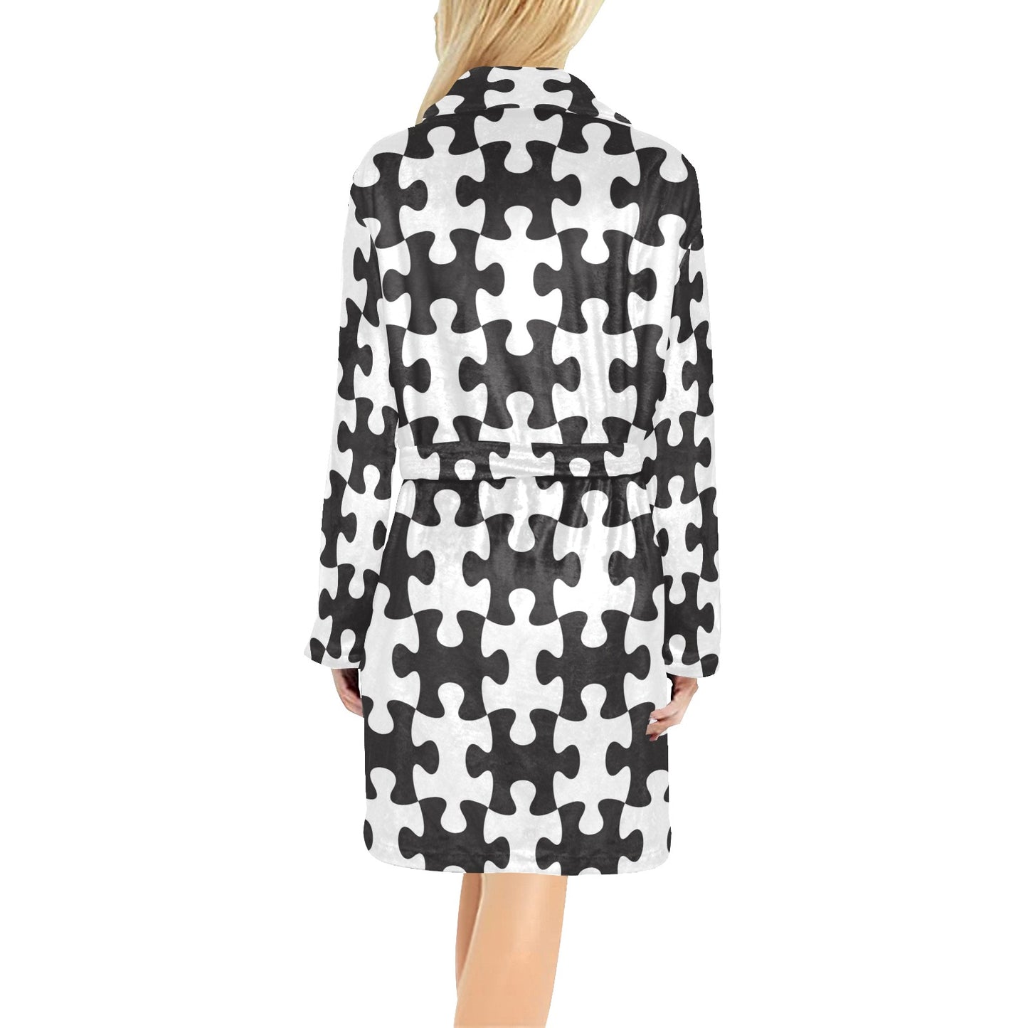 Puzzle Black White Pattern Print Design A02 Women's Fleece Robe