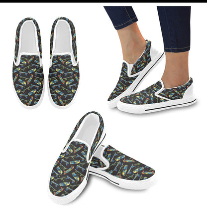 Skateboard Print Design LKS305 White Slip Ons Canvas Women's Shoes