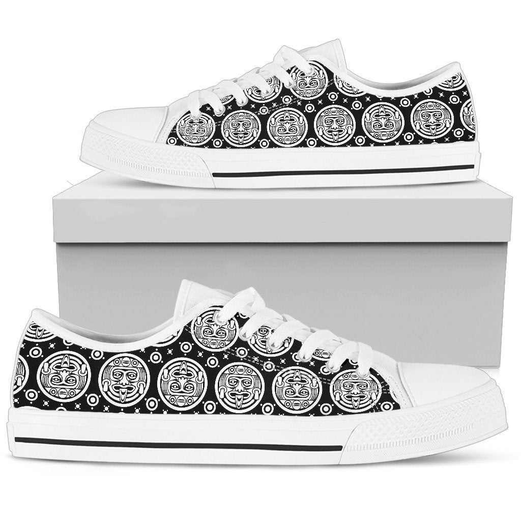 Calendar Aztec White Black Print Pattern Women Low Top Shoes