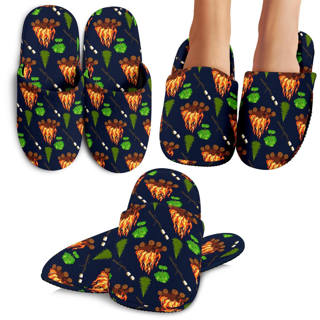 Camfire marshmallow Camping Design Print House Slippers