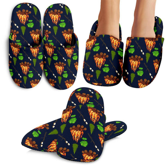 Camfire marshmallow Camping Design Print House Slippers