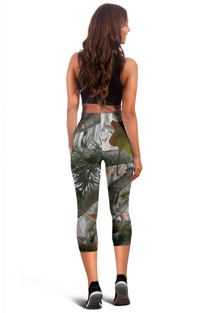 Camo Realistic Tree Forest Pattern Women Capris