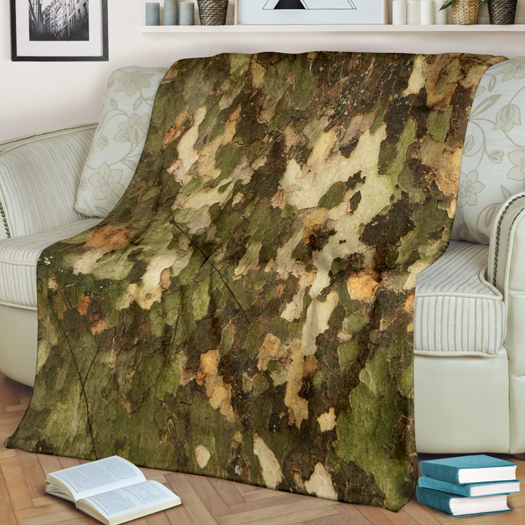 Camo Realistic Tree Texture Print Fleece Blanket