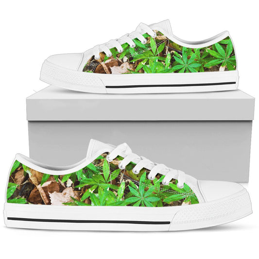 Camouflage Realistic Tree Fresh Print Women Low Top Shoes