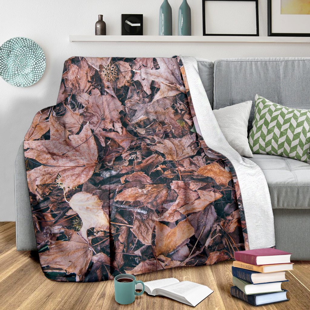 Camouflage Realistic Tree Leaf Print Fleece Blanket