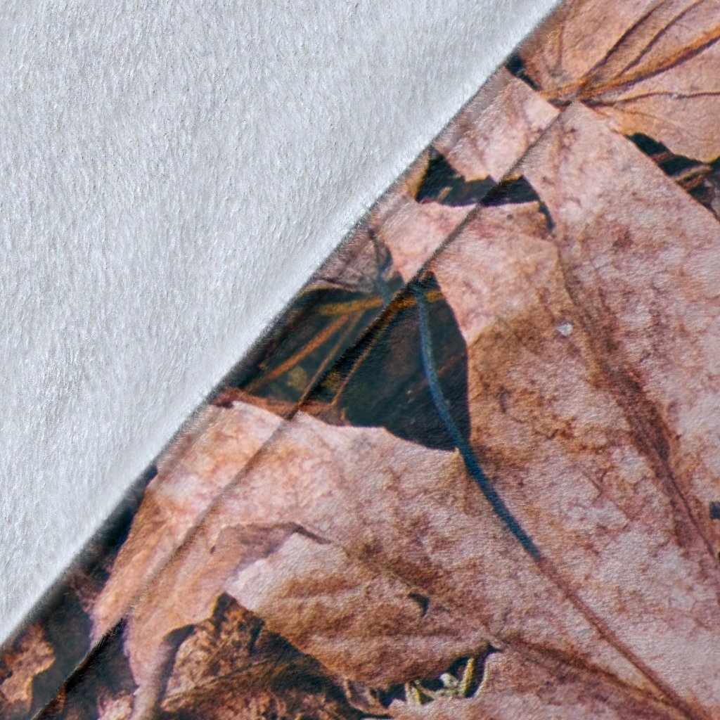 Camouflage Realistic Tree Leaf Print Fleece Blanket