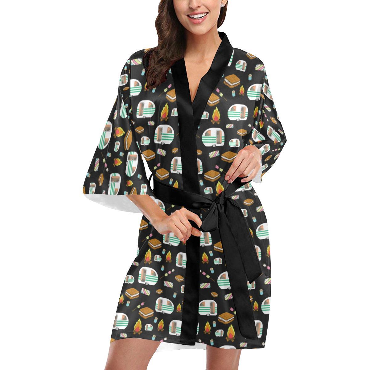 Camper marshmallow Camping Design Print Women Short Kimono Robe