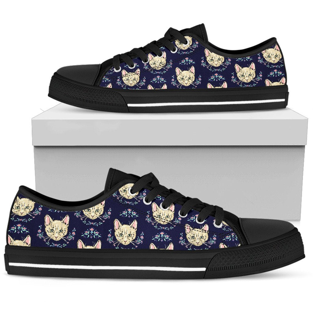 Cat Head with flower Print Pattern Women Low Top Shoes