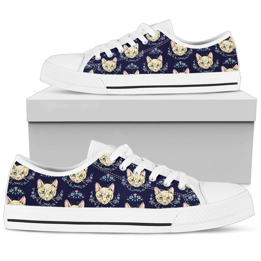 Cat Head with flower Print Pattern Women Low Top Shoes