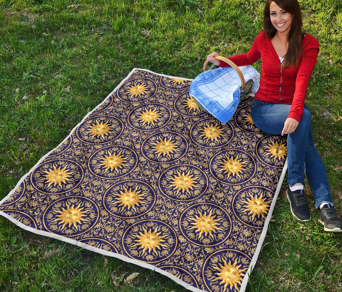 Celestial Gold Sun Face Premium Quilt-JTAMIGO.COM