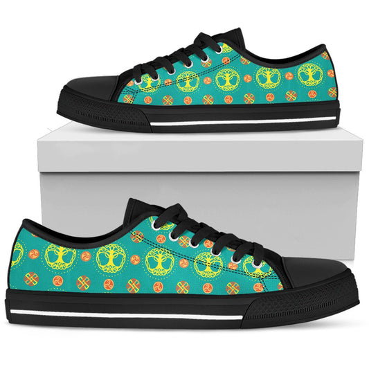 Celtic Tree of Life Print Pattern Women Low Top Shoes