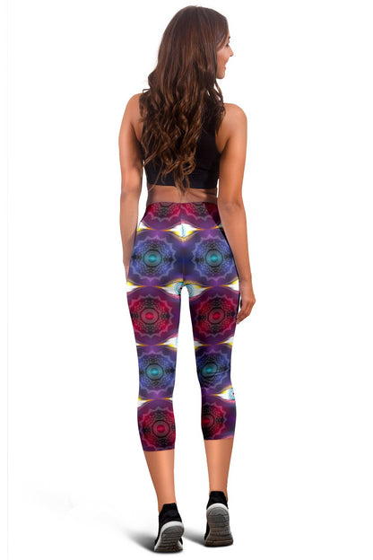 Chakra Eye Print Pattern Women Capris
