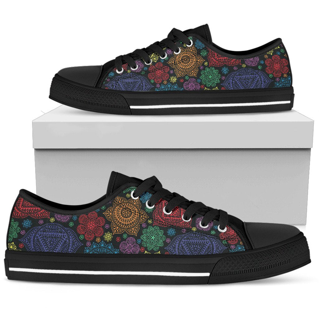 Chakra Mandala Print Pattern Women Low Top Shoes
