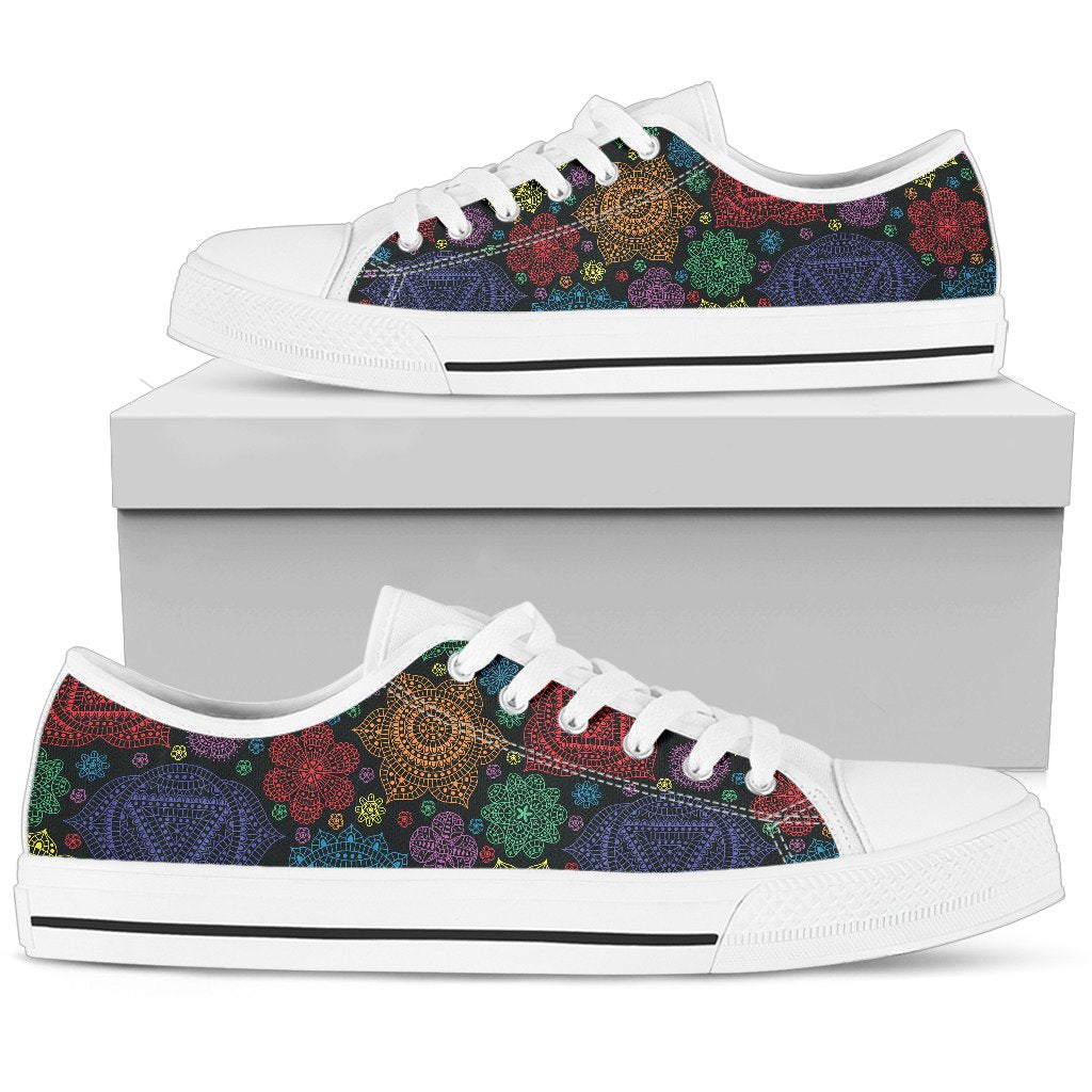 Chakra Mandala Print Pattern Women Low Top Shoes