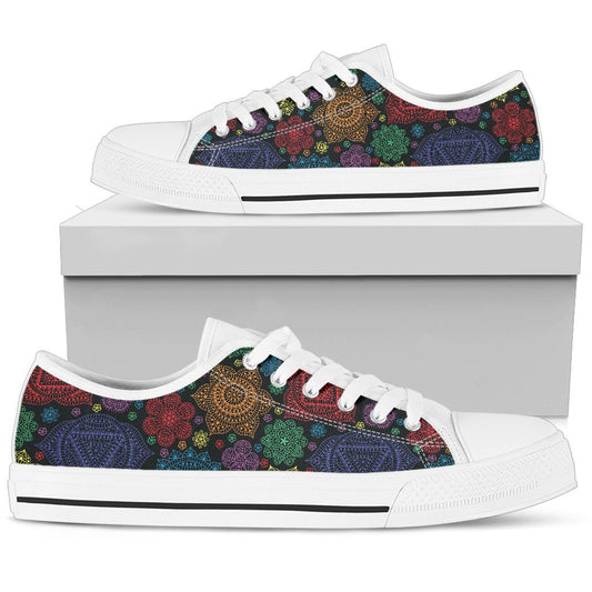 Chakra Mandala Print Pattern Women Low Top Shoes