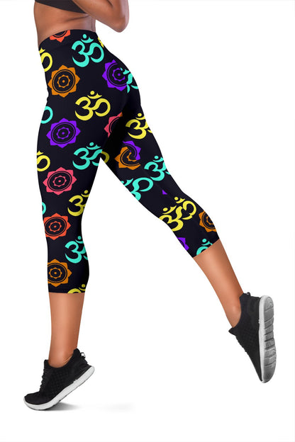 Chakra OM Print Pattern Women Capris
