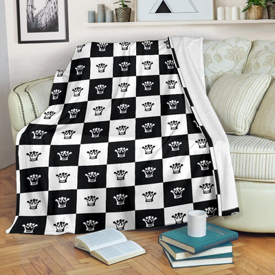 Checkered Flag Crown Pattern Fleece Blanket