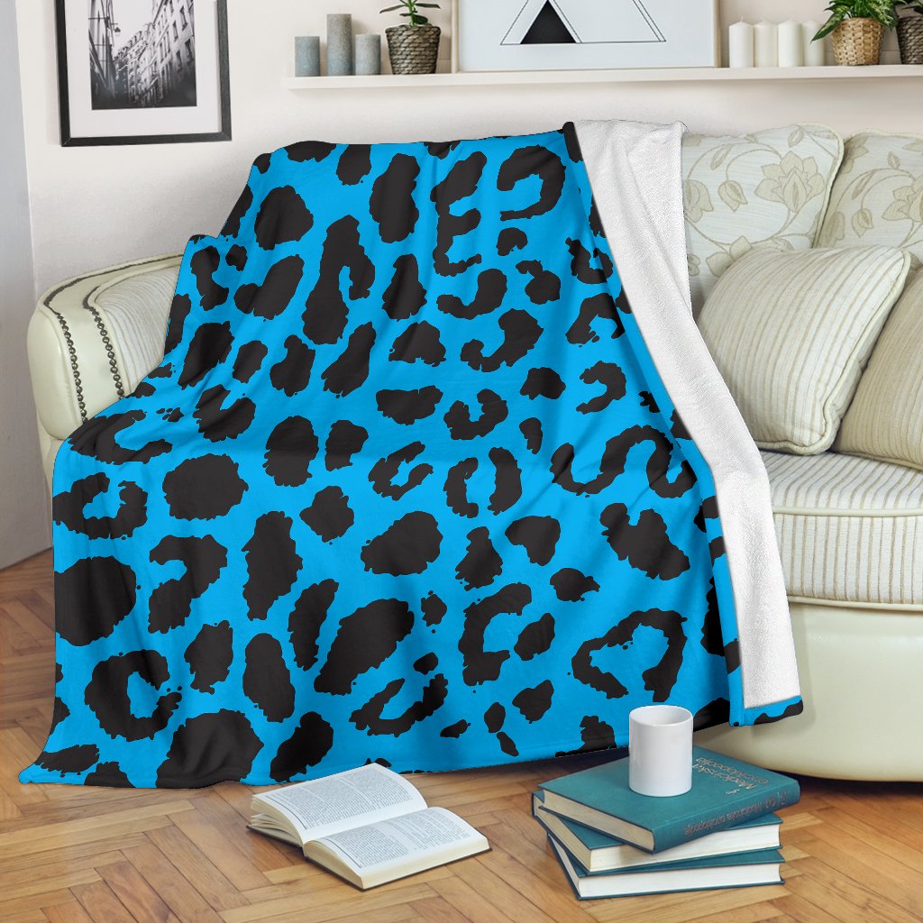Cheetah Blue Print Pattern Fleece Blanket